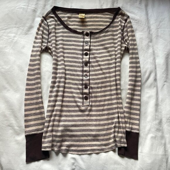 2000s Brown and Cream Striped Henley Top - Picture 1 of 6